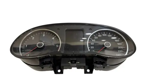 Volkswagen Polo V 6R Speedometer (instrument cluster) 6R0920861F V0304129 1120700079