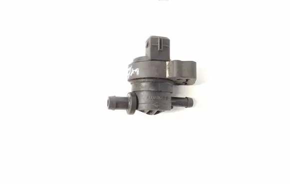 Mercedes-Benz CL C216 Valve A0004769732