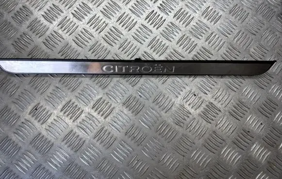 Citroen C5 Front sill trim cover 9650047580 9650047180