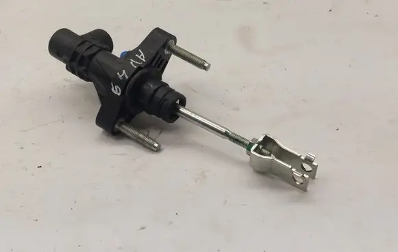 Toyota Avensis T250 Clutch master cylinder 3142005041