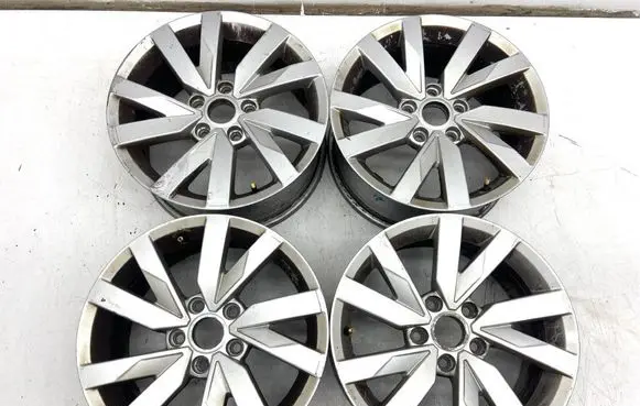 Volkswagen PASSAT B8 R18 alloy rim 3G0601025A