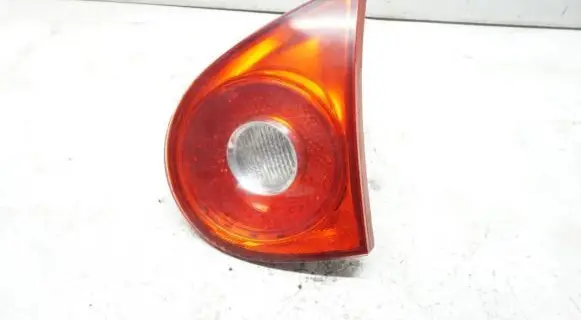 Volkswagen Golf V Tailgate rear/tail lights