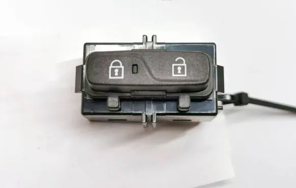 Volvo S60 Central locking switch button 31318990