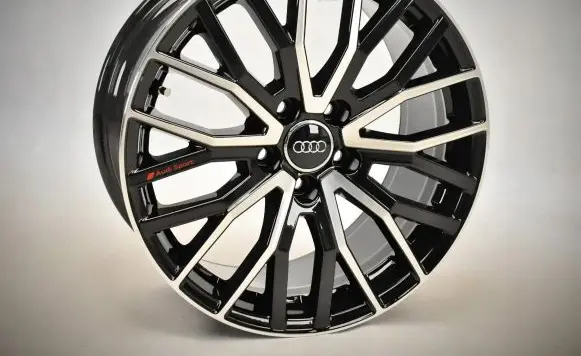 Audi TT TTS RS Mk3 8S R18 alloy rim 8S0601025G