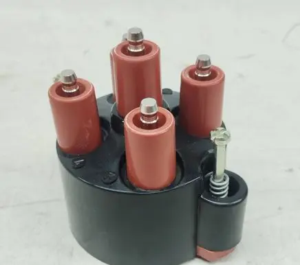 Mercedes-Benz W123 Spark distributor cap 0001584302 A0001584302 8067