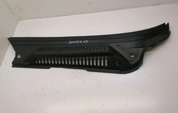 Citroen Jumper Wiper trim 1330639080