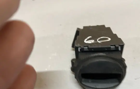 BMW 5 E60 E61 Ignition lock 6954722
