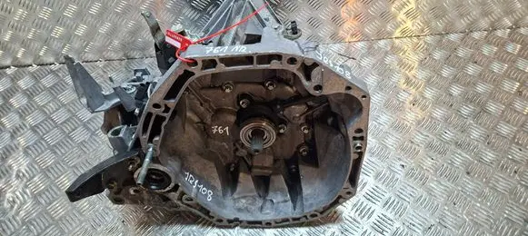 Renault Megane II Manual 5 speed gearbox S26337761 JR5108