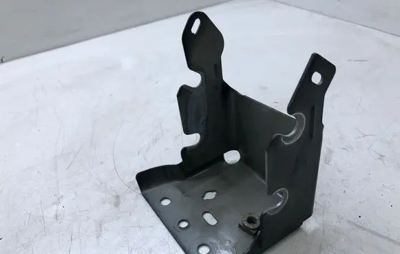 Citroen C5 Radiator support slam panel bracket 