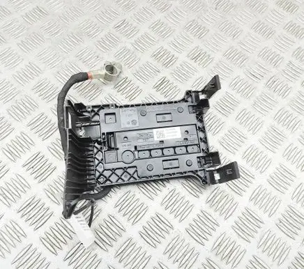 Audi Q4 e-tron Current control relay 1EA937548A 1EA915345A