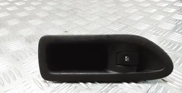 Renault Laguna II Electric window control switch 002448B 8200016014