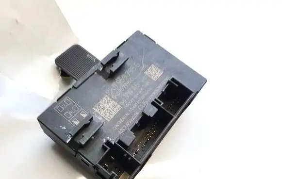 Audi A4 S4 B8 8K Door control unit/module 8K0959795G