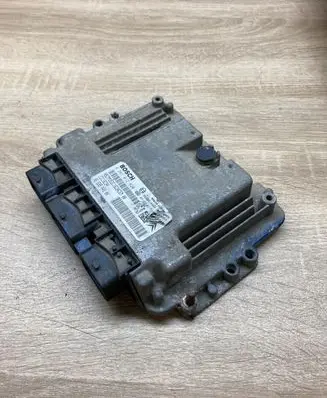 Citroen Berlingo Engine control unit/module ECU 9663944680 0281012620