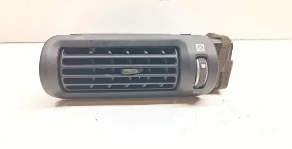 Hyundai Santa Fe Dashboard side air vent grill/cover trim 970502B100