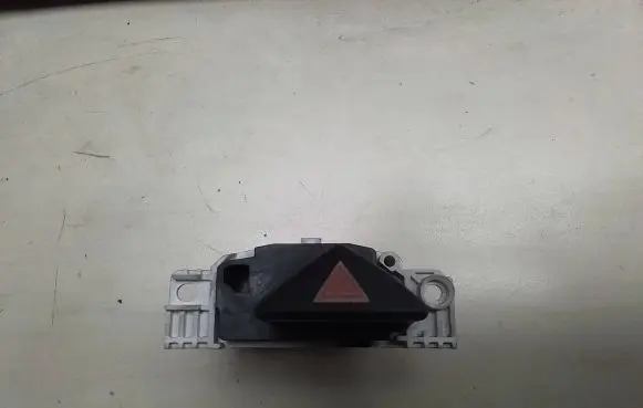 Ford Focus Hazard light switch 98AG13A350AD
