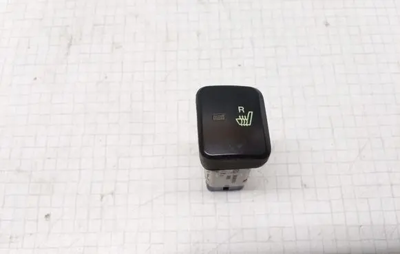 Hyundai Sonata Seat heating switch 202002962 937303K500