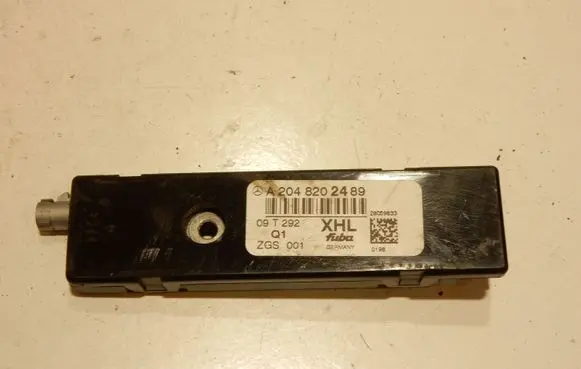 Mercedes-Benz GLK (X204) Aerial antenna amplifier A2048202489 2048202489 42181