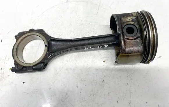 Chevrolet Epica Piston with connecting rod