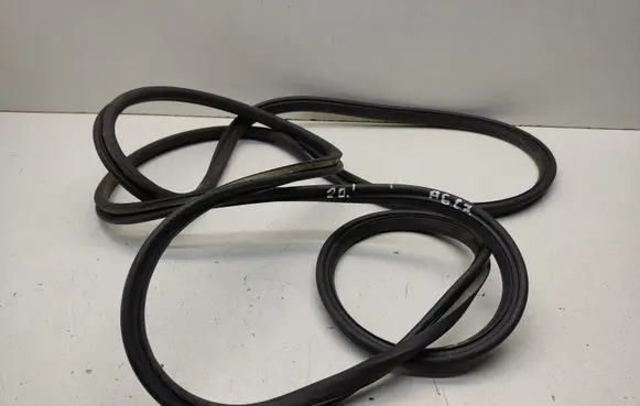 Audi A6 C7 Sunroof sealing rubber 4G9877459A 4G9877459