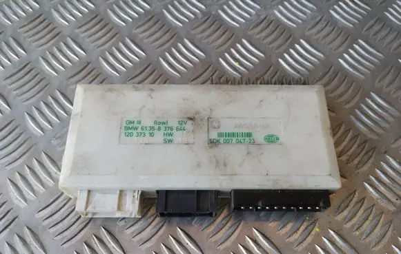 BMW 5 E39 Comfort/convenience module 61358376644 8376644 5DK00704723