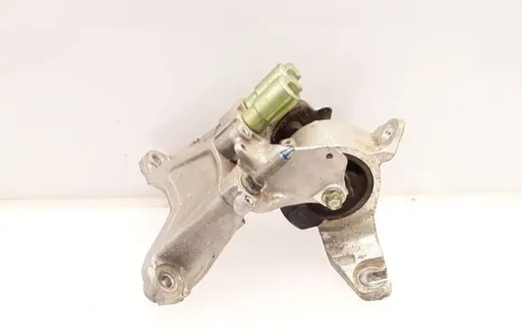 Honda CR-Z Engine mount bracket 55SZT