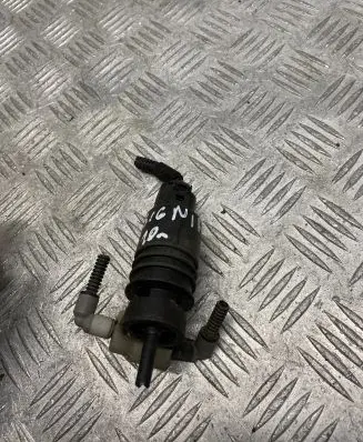 Windscreen/windshield washer pump