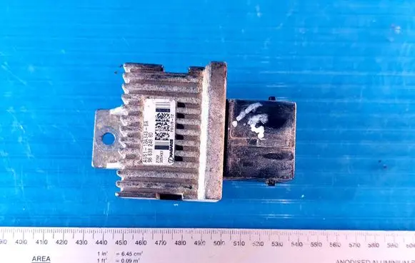 Peugeot 508 Glow plug pre-heat relay AV6112A343BA 9663824880