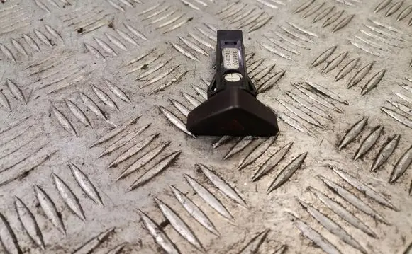 Volvo S60 Hazard light switch 9441045