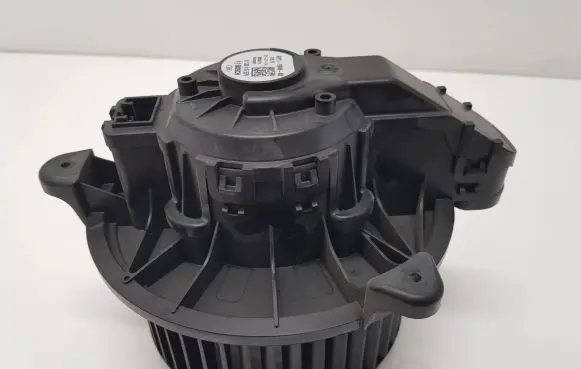 Ford Turneo Courier Heater fan/blower AV1119846AB