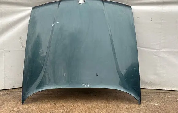 BMW 5 E34 Engine bonnet/hood 