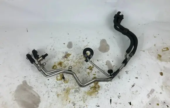 Audi A6 C7 Fuel main line pipe 03L201360AE L24424E