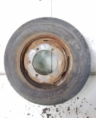 Renault Mascott R17 steel rim 