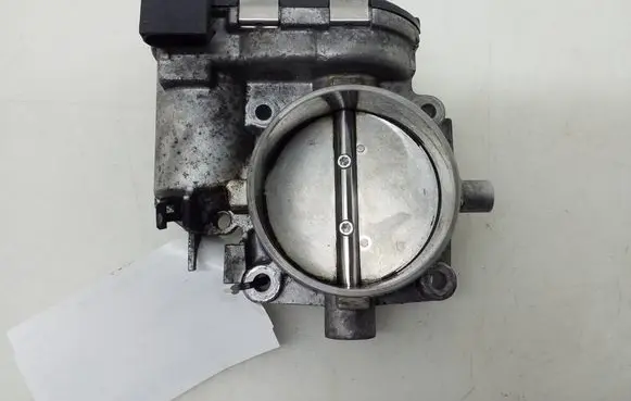 Mercedes-Benz CLS C219 Throttle valve A1131410125