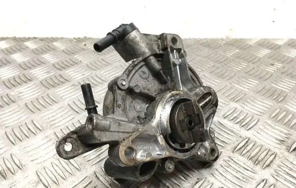 Ford Mondeo MK IV Vacuum pump 9673836180 7021390500 13T0890119
