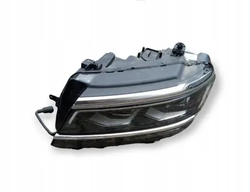 Volkswagen Tiguan Headlight/headlamp 5NN941081C