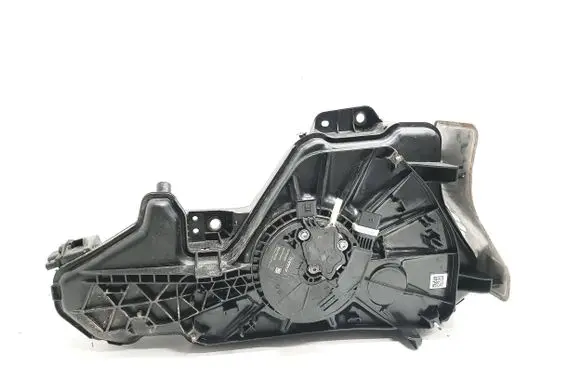 Volkswagen Golf VII AdBlue liquid reservoir 5Q0131877P