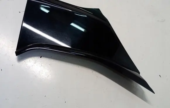 (B) pillar trim (bottom)