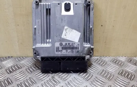 Volkswagen Eos Engine control unit/module 1Q0907115F 0261S02479