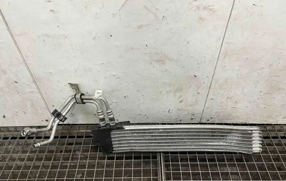 Ford Mustang VI Transmission/gearbox oil cooler FR337A095AB
