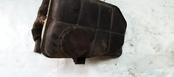 Mercedes-Benz C W203 Coolant expansion tank/reservoir 2035000049