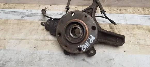 Peugeot 308 Front wheel hub
