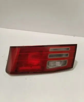 Mitsubishi Galant Tailgate rear/tail lights 22687201