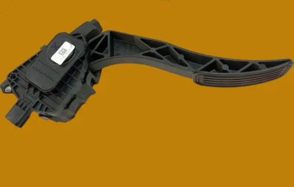 Ford Mondeo MK V Accelerator throttle pedal 9F836