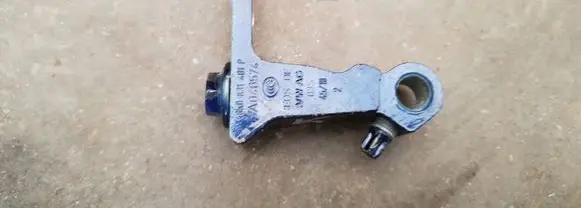 Volkswagen Golf Sportsvan Front door upper hinge 8K0831401P