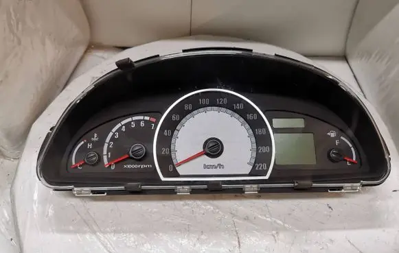 Hyundai Matrix Speedometer (instrument cluster) 94003-17510