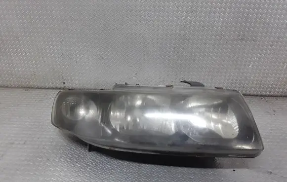 Seat Toledo II (1M) Headlight/headlamp 084451109R