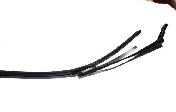 Volkswagen Jetta VI Windshield/front glass wiper blade 5C7955409