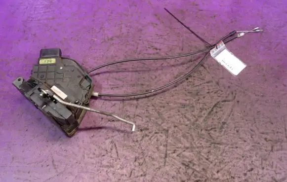 Mazda 3 I Rear door lock 3N6AA26413B