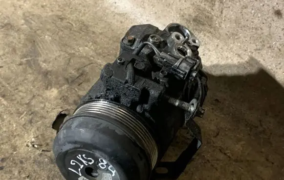 Mercedes-Benz C W204 Air conditioning (A/C) compressor (pump) A0032308711