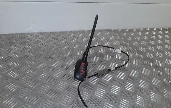 Honda CR-V Aerial GPS antenna v305375c